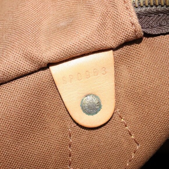 LOUIS VUITTON Monogram Speedy 40 Hand Bag - Picture 15 of 16